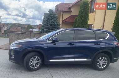 Позашляховик / Кросовер Hyundai Santa FE 2019 в 