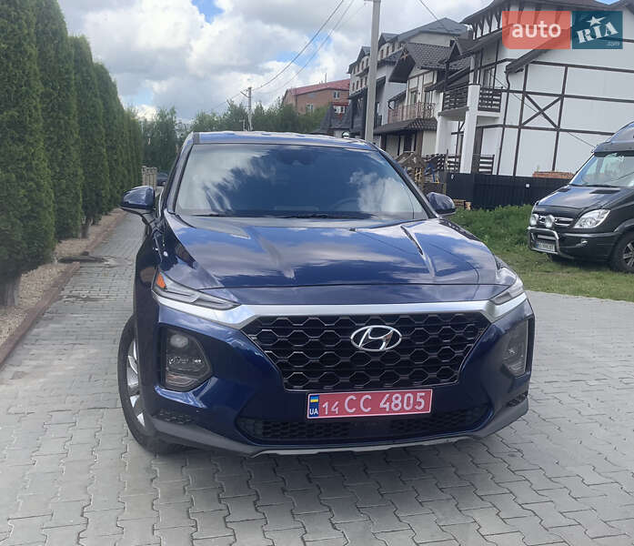 Внедорожник / Кроссовер Hyundai Santa FE 2019 в Тернополе