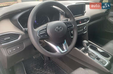 Позашляховик / Кросовер Hyundai Santa FE 2019 в 