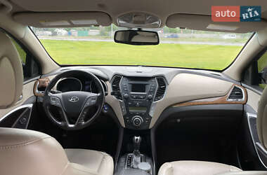 Внедорожник / Кроссовер Hyundai Santa FE 2014 в 