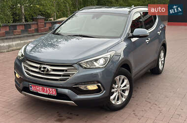 Внедорожник / Кроссовер Hyundai Santa FE 2017 в 