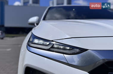 Позашляховик / Кросовер Hyundai Santa FE 2019 в 