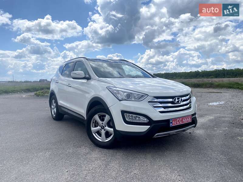 Внедорожник / Кроссовер Hyundai Santa FE 2013 в 