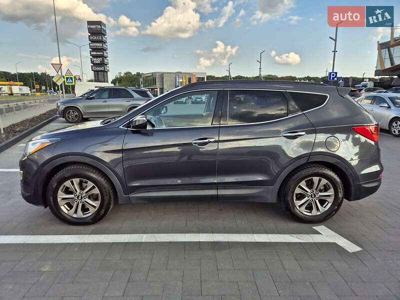 Позашляховик / Кросовер Hyundai Santa FE 2015 в Києві