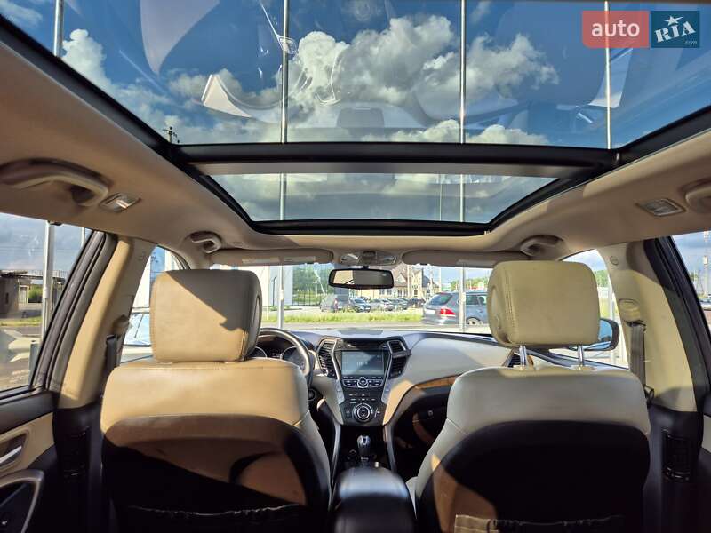 Позашляховик / Кросовер Hyundai Santa FE 2015 в Києві