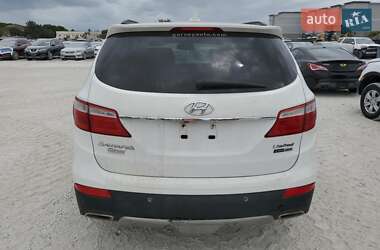 Позашляховик / Кросовер Hyundai Santa FE 2015 в 