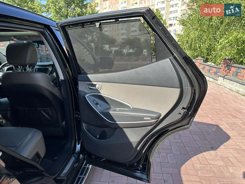 Позашляховик / Кросовер Hyundai Santa FE 2014 в Рівному