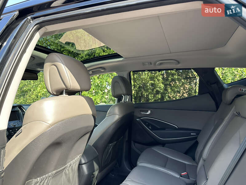 Позашляховик / Кросовер Hyundai Santa FE 2014 в Рівному