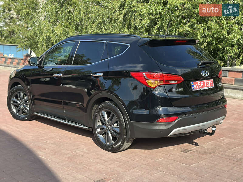 Позашляховик / Кросовер Hyundai Santa FE 2014 в Рівному