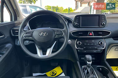 Позашляховик / Кросовер Hyundai Santa FE 2019 в 