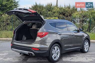 Позашляховик / Кросовер Hyundai Santa FE 2013 в 