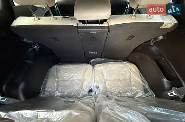 Позашляховик / Кросовер Hyundai Santa FE 2013 в 