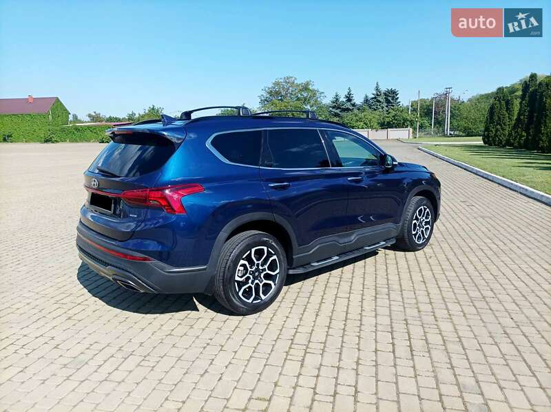 Внедорожник / Кроссовер Hyundai Santa FE 2022 в Одессе