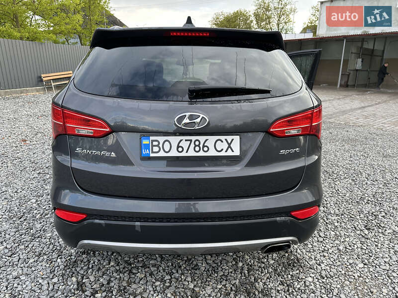 Позашляховик / Кросовер Hyundai Santa FE 2015 в Заліщиках
