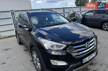 Внедорожник / Кроссовер Hyundai Santa FE 2015 в 