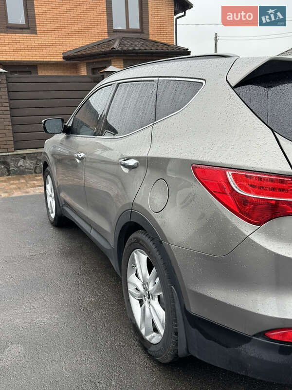 Позашляховик / Кросовер Hyundai Santa FE 2014 в Вінниці