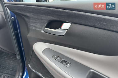 Внедорожник / Кроссовер Hyundai Santa FE 2020 в 
