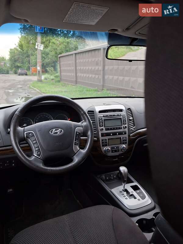 Внедорожник / Кроссовер Hyundai Santa FE 2012 в Киеве