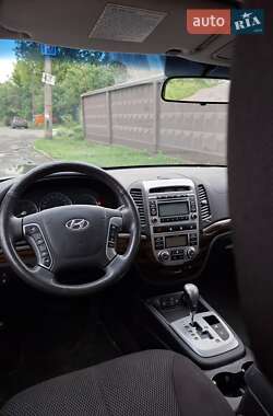 Внедорожник / Кроссовер Hyundai Santa FE 2012 в 