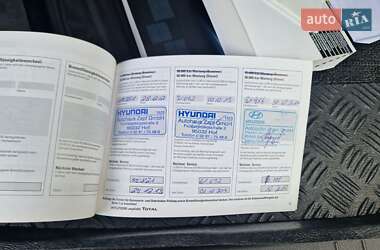 Позашляховик / Кросовер Hyundai Santa FE 2011 в 
