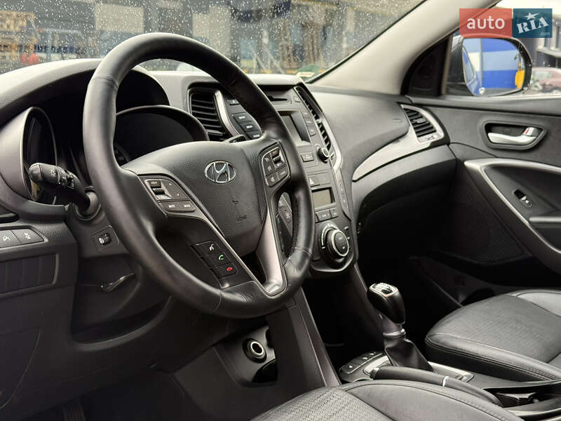 Позашляховик / Кросовер Hyundai Santa FE 2014 в Рівному