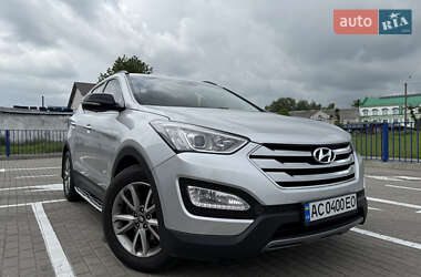 Внедорожник / Кроссовер Hyundai Santa FE 2013 в Нововолынске