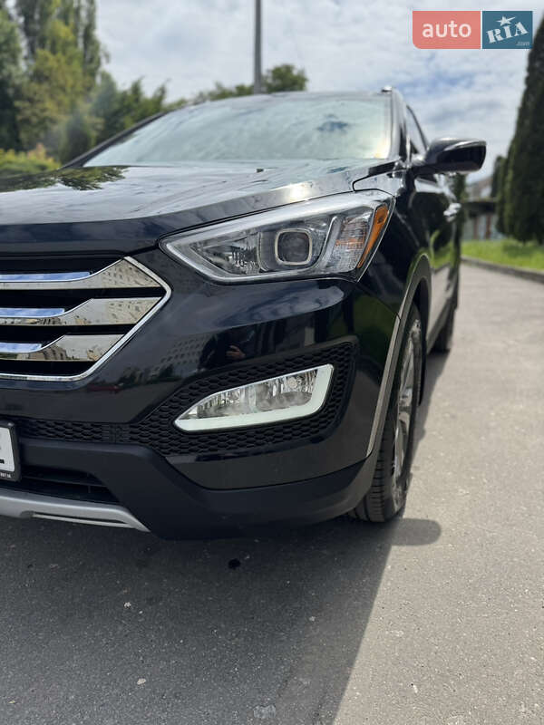 Внедорожник / Кроссовер Hyundai Santa FE 2014 в Хмельницком