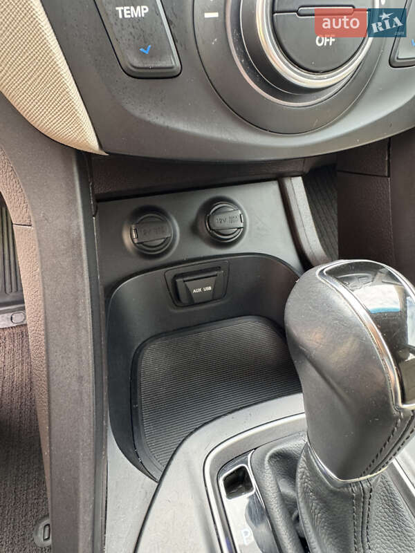 Внедорожник / Кроссовер Hyundai Santa FE 2014 в Хмельницком