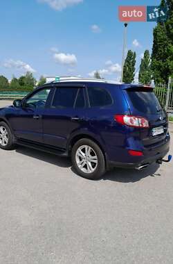 Позашляховик / Кросовер Hyundai Santa FE 2011 в 