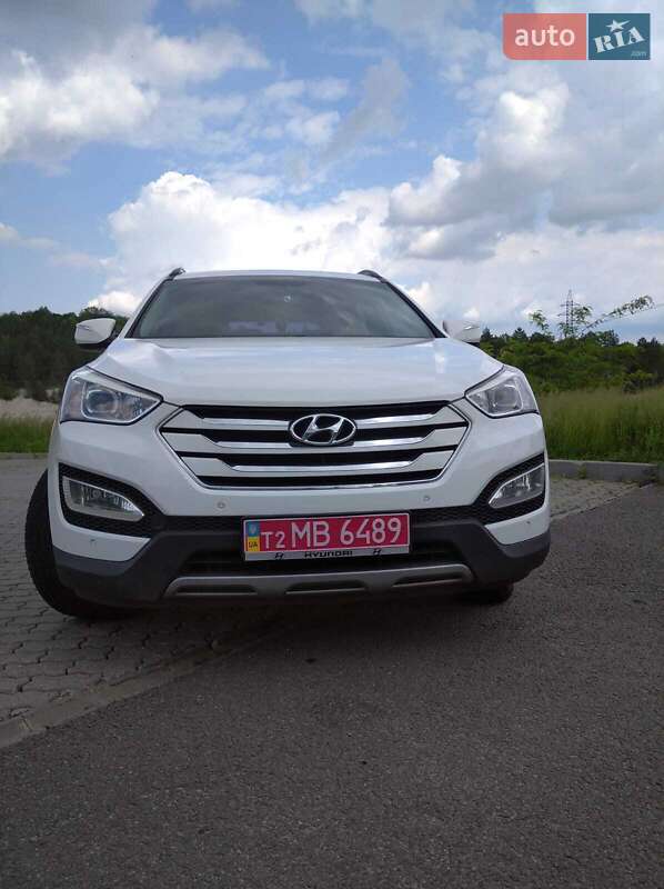 Позашляховик / Кросовер Hyundai Santa FE 2014 в Могилів-Подільському