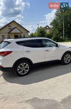 Внедорожник / Кроссовер Hyundai Santa FE 2014 в Шумске