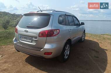 Позашляховик / Кросовер Hyundai Santa FE 2006 в 