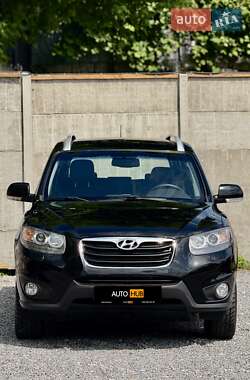 Внедорожник / Кроссовер Hyundai Santa FE 2011 в 