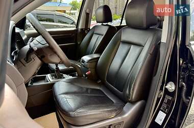 Внедорожник / Кроссовер Hyundai Santa FE 2011 в 