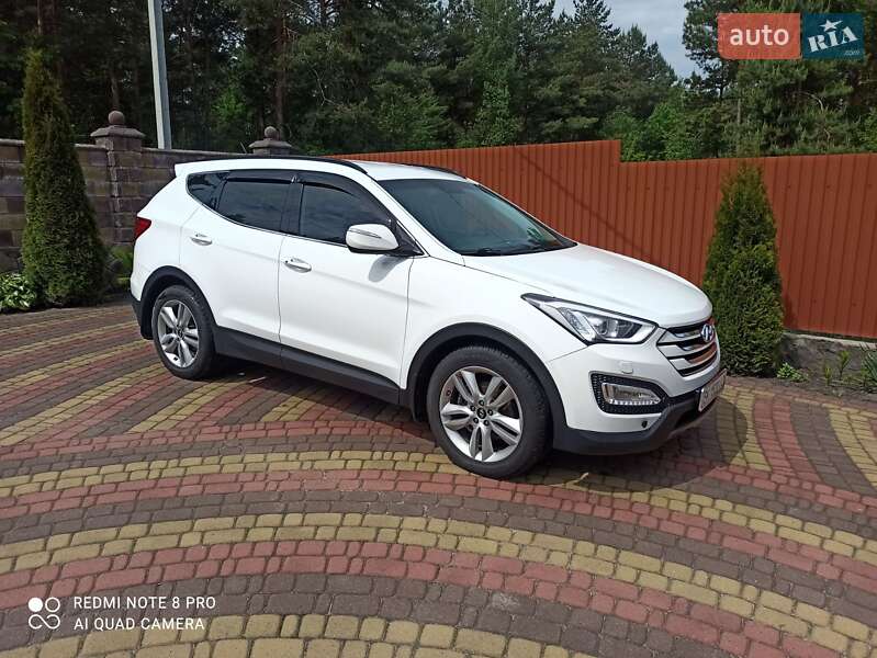 Внедорожник / Кроссовер Hyundai Santa FE 2013 в Рокитном