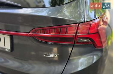 Внедорожник / Кроссовер Hyundai Santa FE 2020 в 