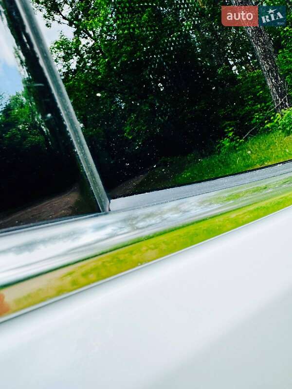 Позашляховик / Кросовер Hyundai Santa FE 2016 в Києві