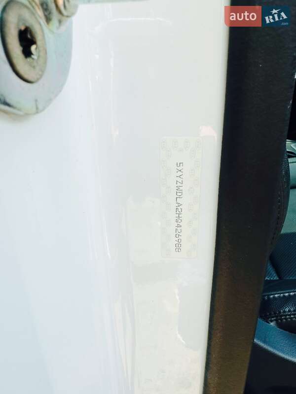 Позашляховик / Кросовер Hyundai Santa FE 2016 в Києві