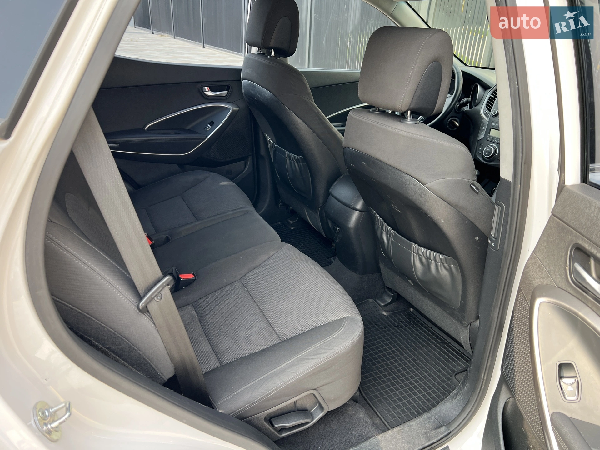 2013 Hyundai Santa Fe - мініатюра 11