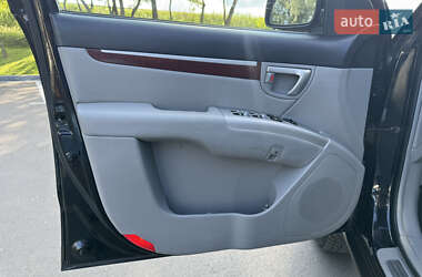 Внедорожник / Кроссовер Hyundai Santa FE 2007 в 