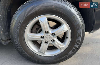 Внедорожник / Кроссовер Hyundai Santa FE 2007 в 