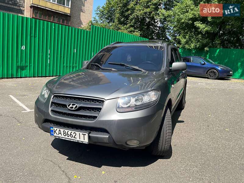 Позашляховик / Кросовер Hyundai Santa FE 2008 в Києві
