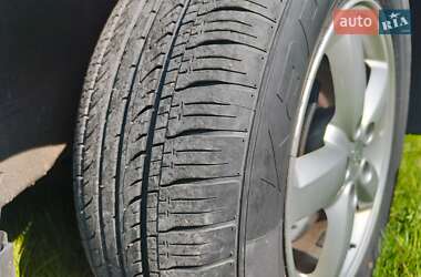 Внедорожник / Кроссовер Hyundai Santa FE 2010 в 