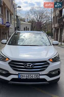 Внедорожник / Кроссовер Hyundai Santa FE 2016 в Одессе
