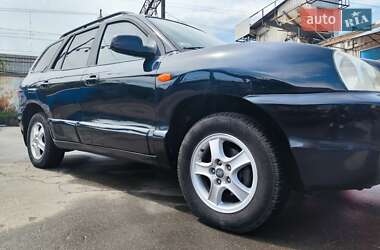 Позашляховик / Кросовер Hyundai Santa FE 2003 в 
