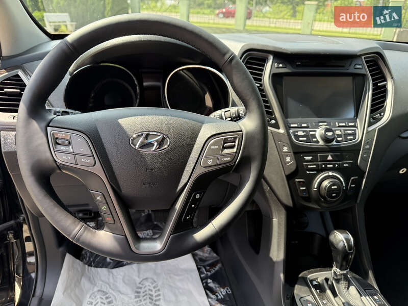 Внедорожник / Кроссовер Hyundai Santa FE 2014 в Львове