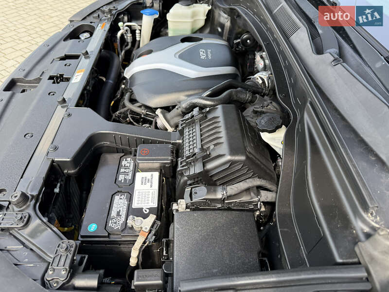 Внедорожник / Кроссовер Hyundai Santa FE 2014 в Львове