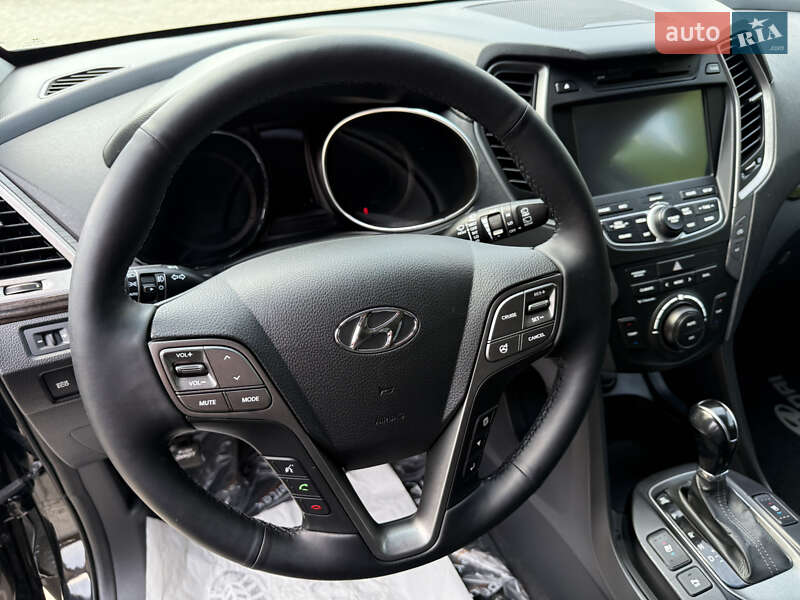 Внедорожник / Кроссовер Hyundai Santa FE 2014 в Львове