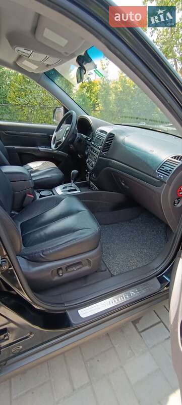 Позашляховик / Кросовер Hyundai Santa FE 2011 в Луцьку
