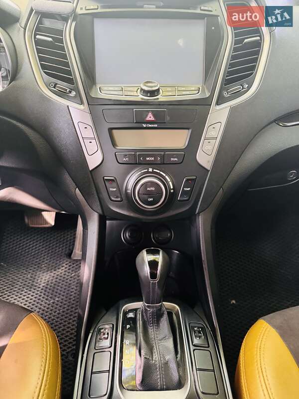 Внедорожник / Кроссовер Hyundai Santa FE 2013 в Тарутине фото 9 Внедорожник / Кроссовер Hyundai Santa FE 2013 в Тарутине